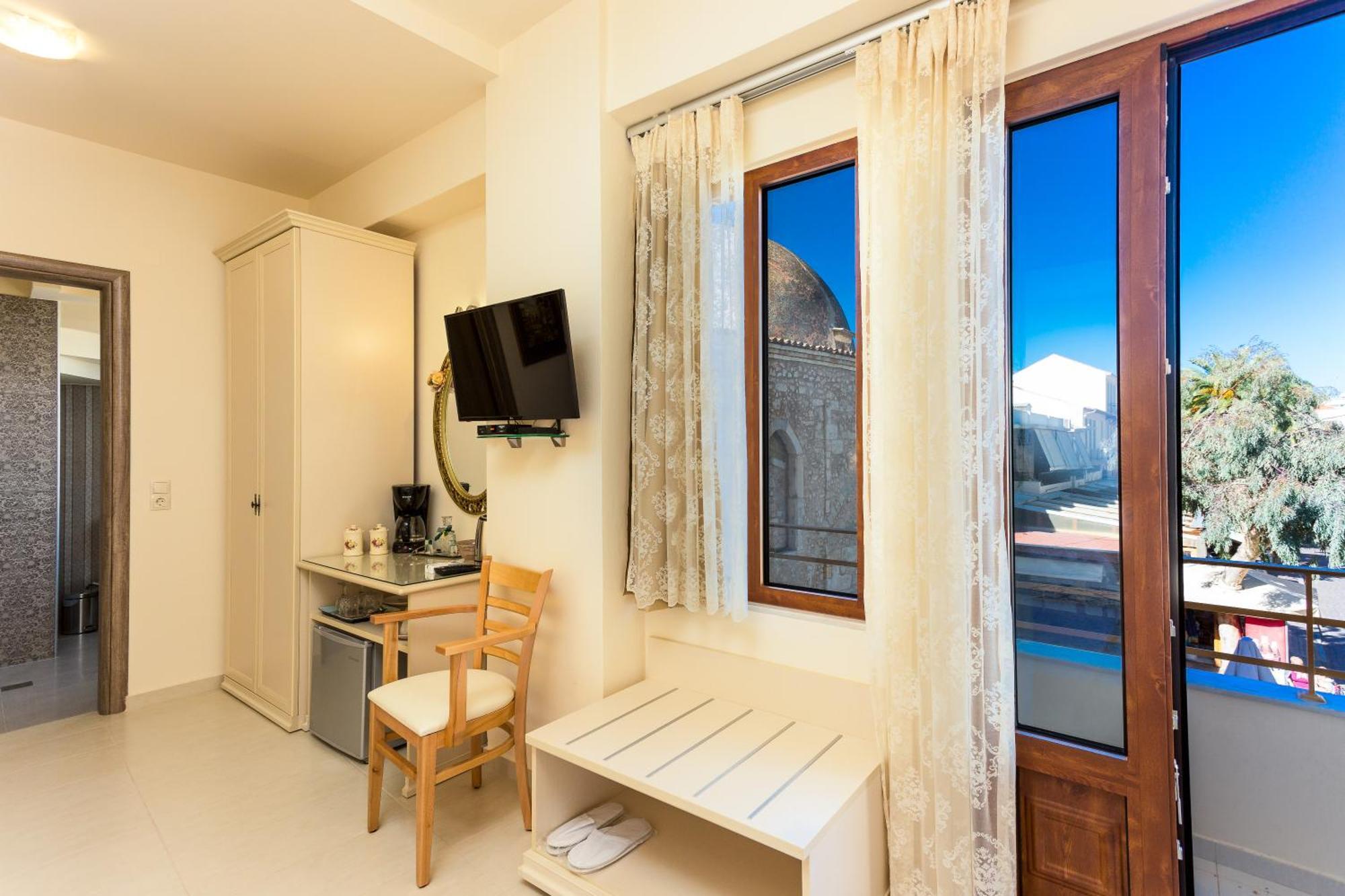 Polyxenia Suites Rethymno  Exterior photo