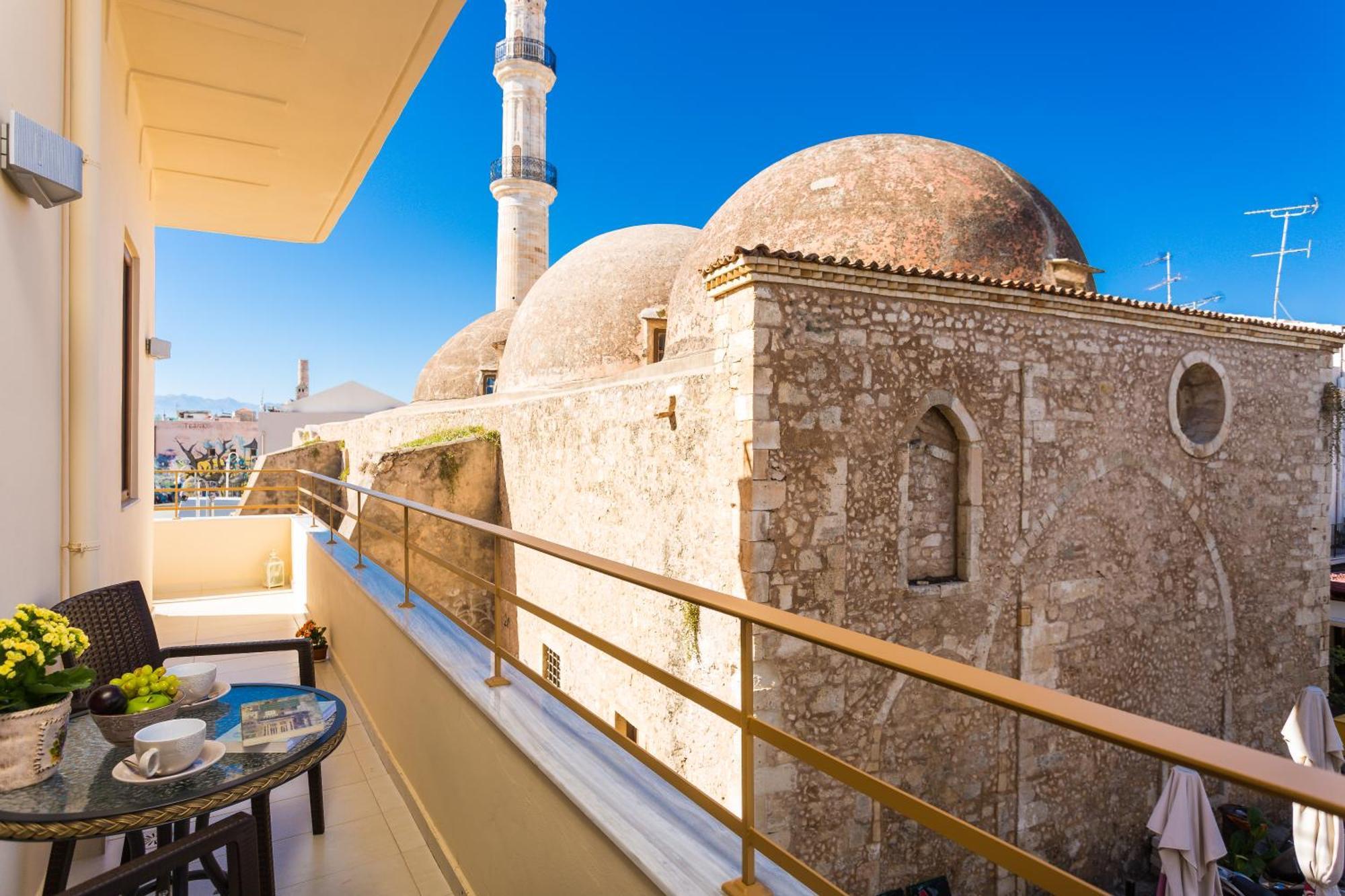 Polyxenia Suites Rethymno  Exterior photo