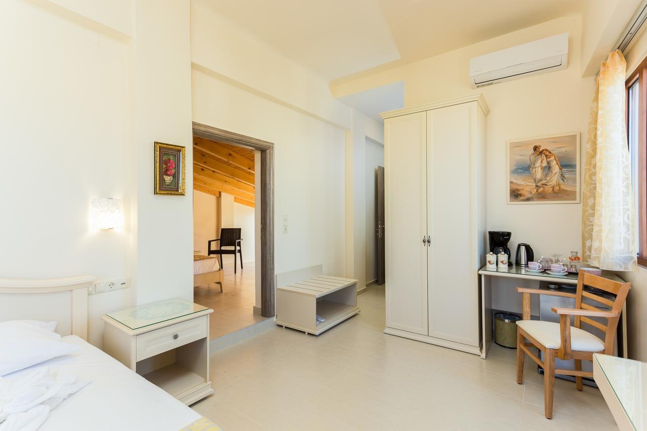 Polyxenia Suites Rethymno  Exterior photo